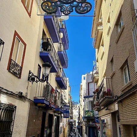Cozy Apartment In The Center Of Benidorm Old Town Exterior foto